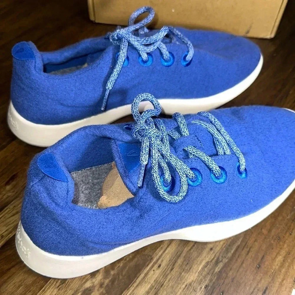 allbirds wool runners sneakers shoes blue color size 11 men GUC - Picture 3 of 8